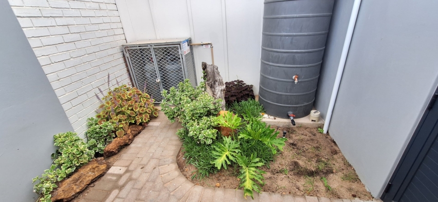 3 Bedroom Property for Sale in Albertinia Western Cape